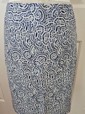 The Limited White and Blue Printed Pencil Skirt NWT